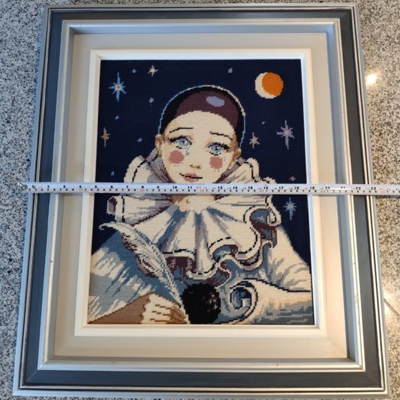 Vintage Large Crewel Needlepoint Pierrot 23"x27" - Picture 12 of 15